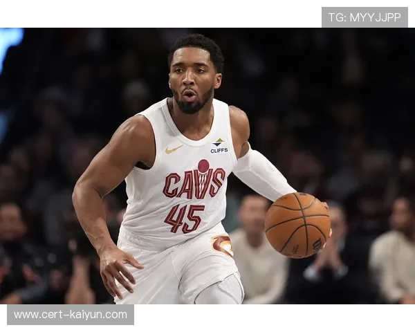 米切尔赛后快速离场，称让胜利溜走